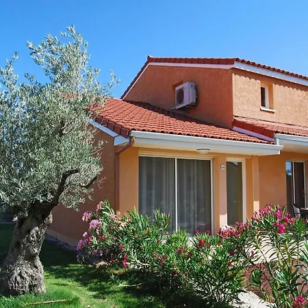 Family-Friendly Coastal Retreat * Torreilles
